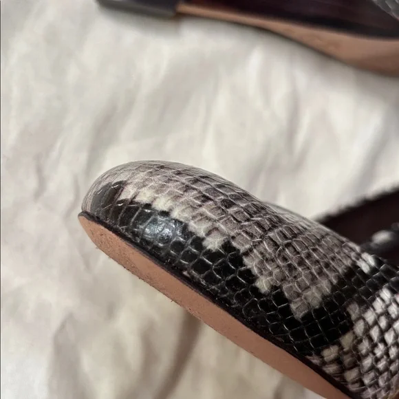Tory Burch Astoria Leather Snakeskin Print Wedges Sz 8 - Picture 15 of 15